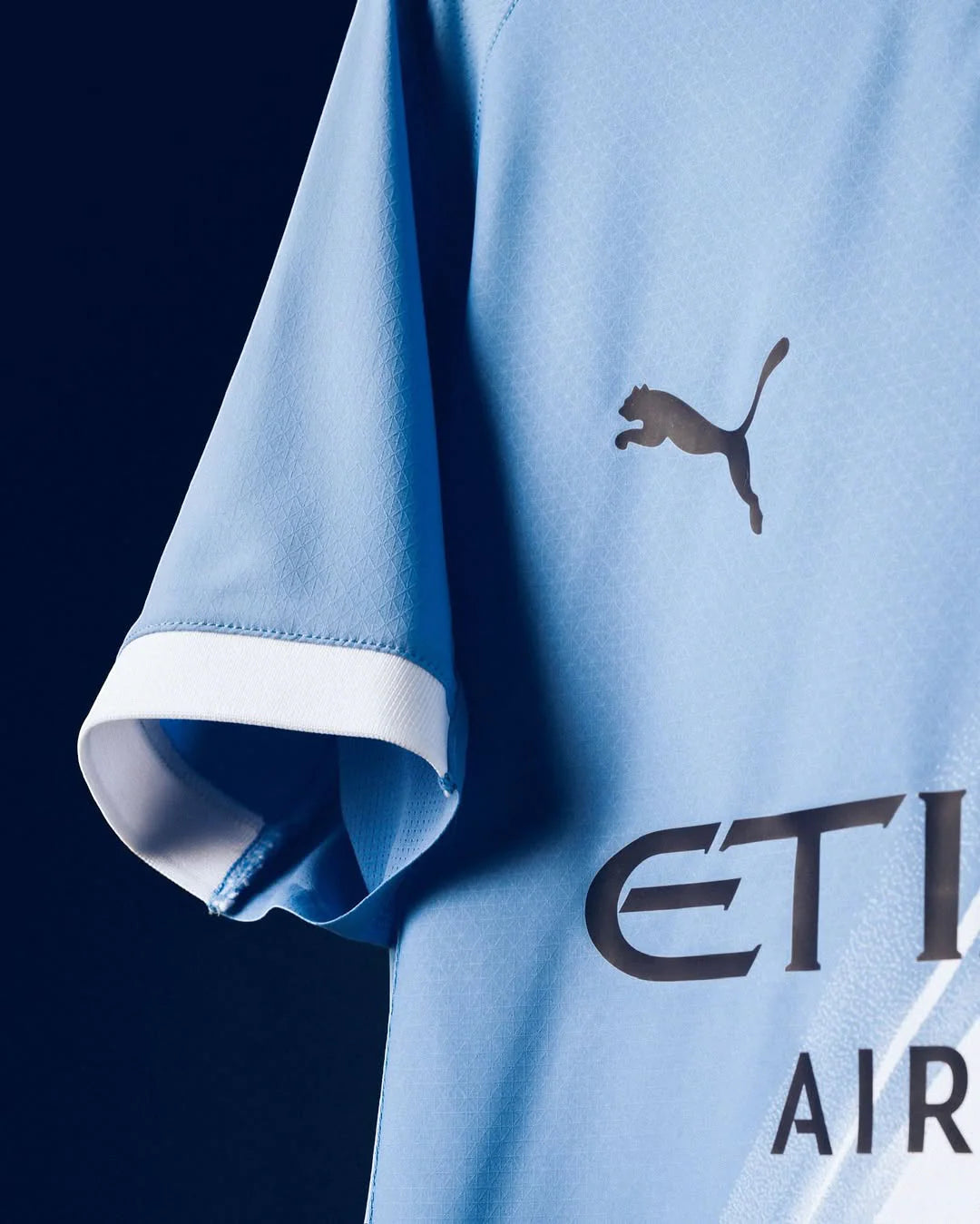 Manchester City 2025/26 Home Jersey
