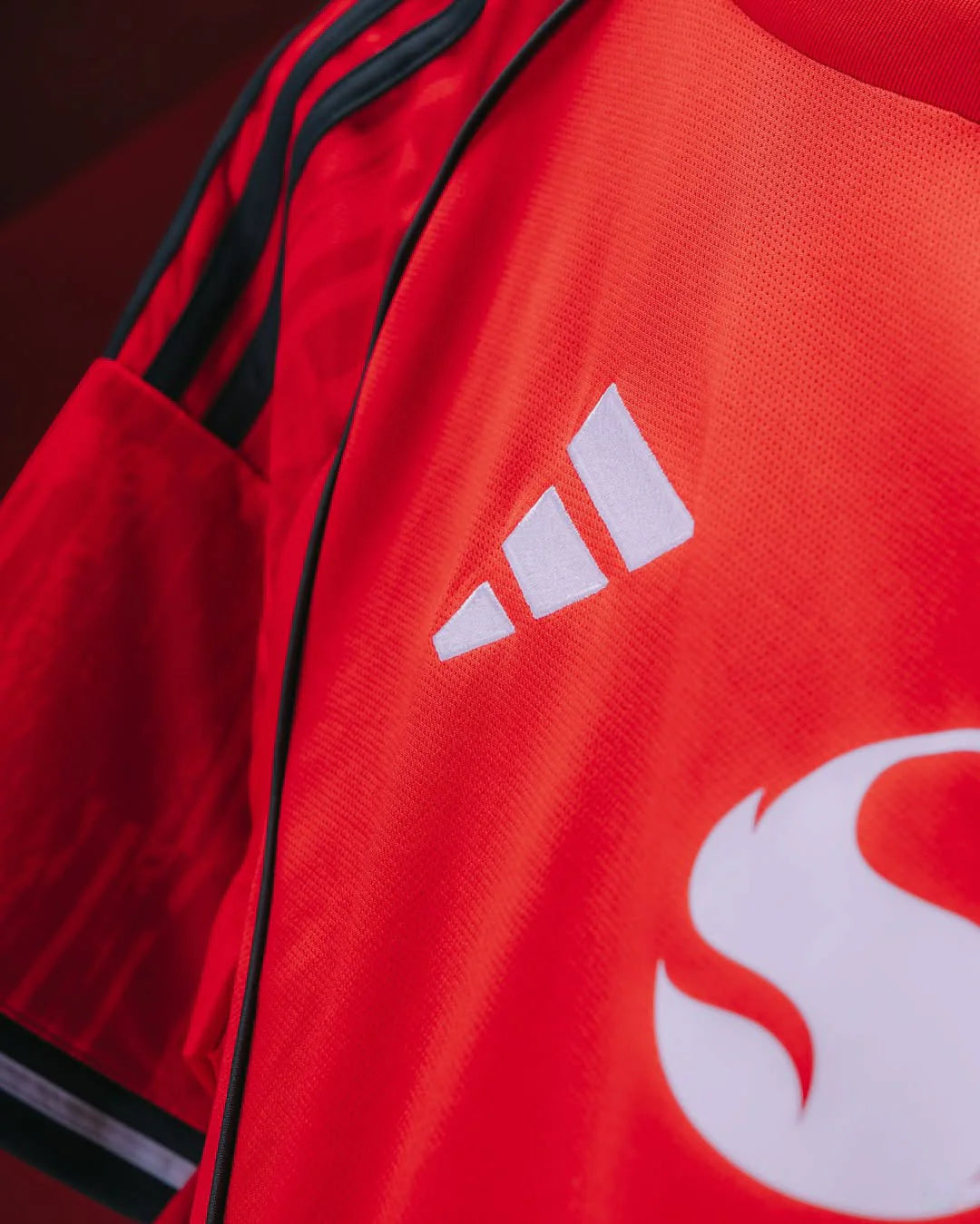 Manchester United 2025/26 Home Jersey